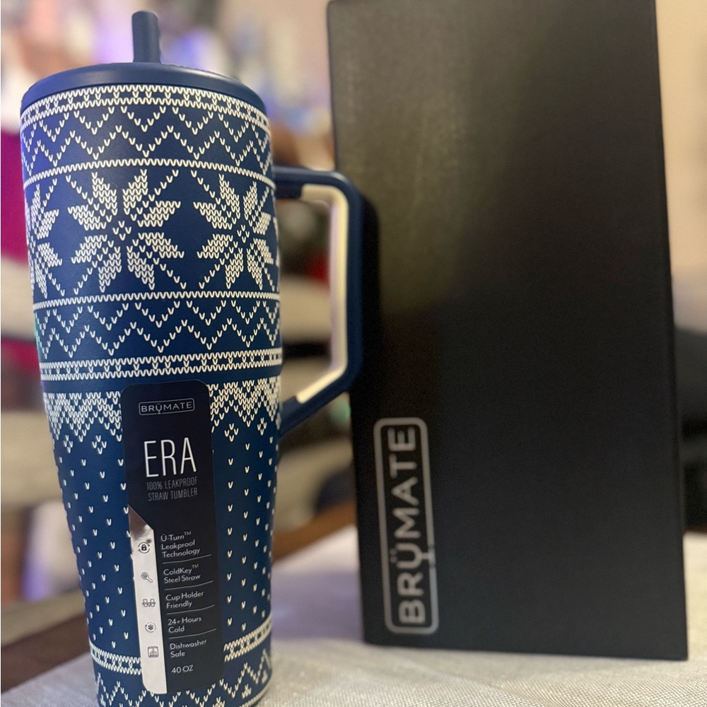 BrüMate Blue and White Alpine Knit Tumbler